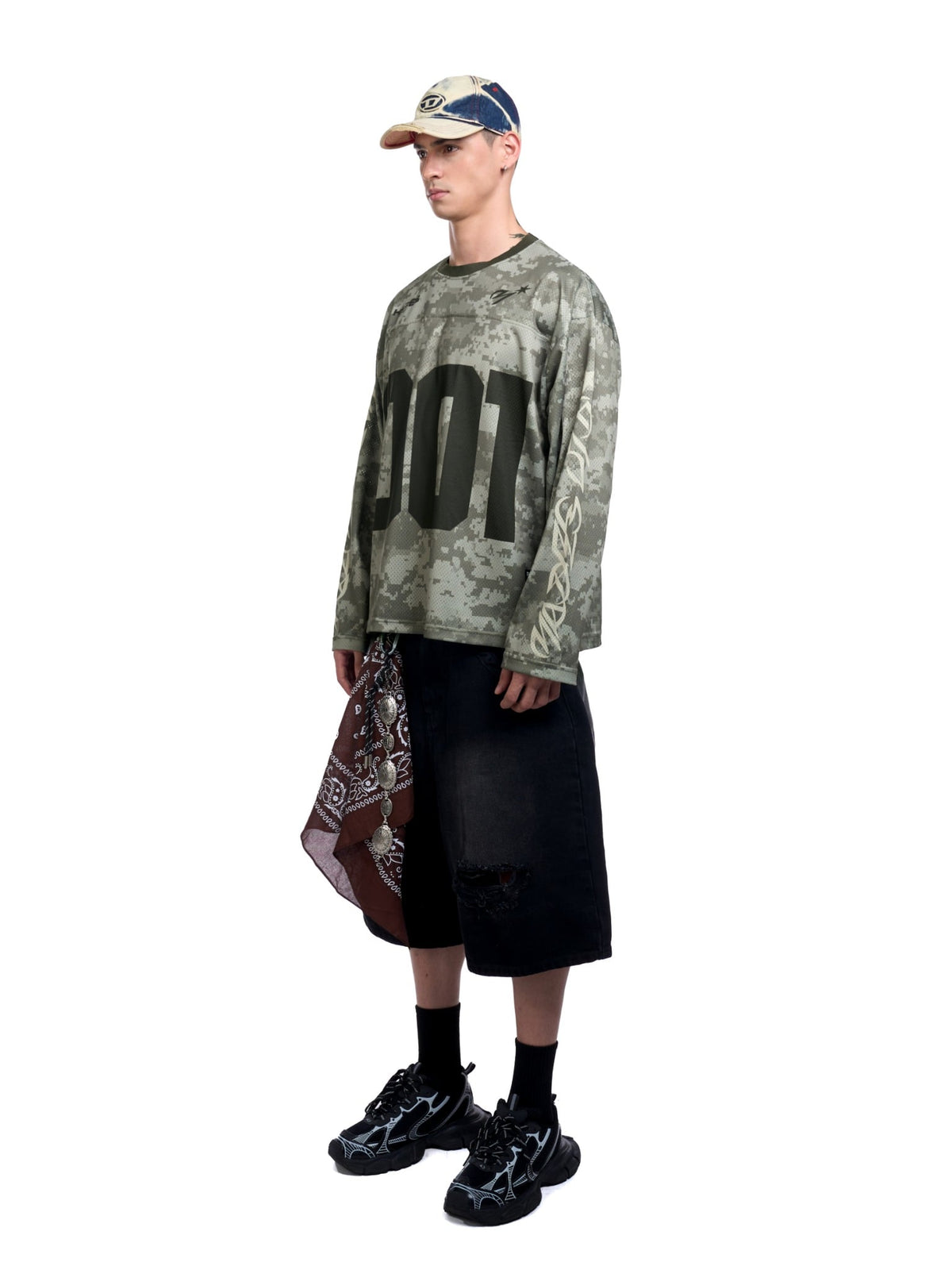 001 CAMO LONGSLEEVE JERSEY