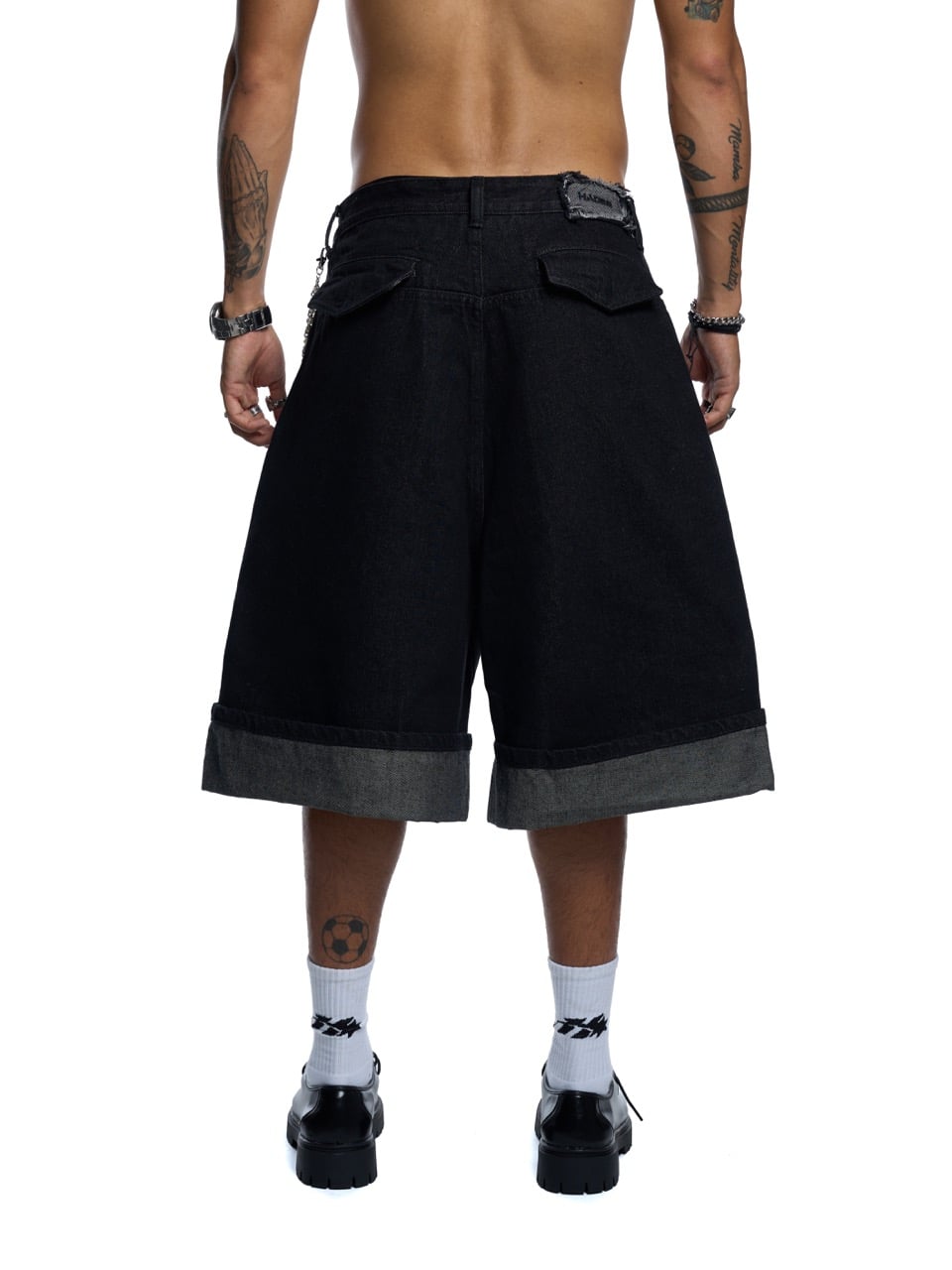 EITHER JEAN SHORTS